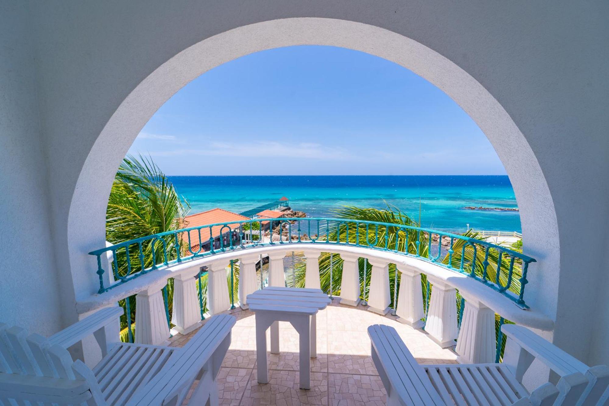 Franklyn D Resort & Spa All Inclusive Runaway Bay Extérieur photo